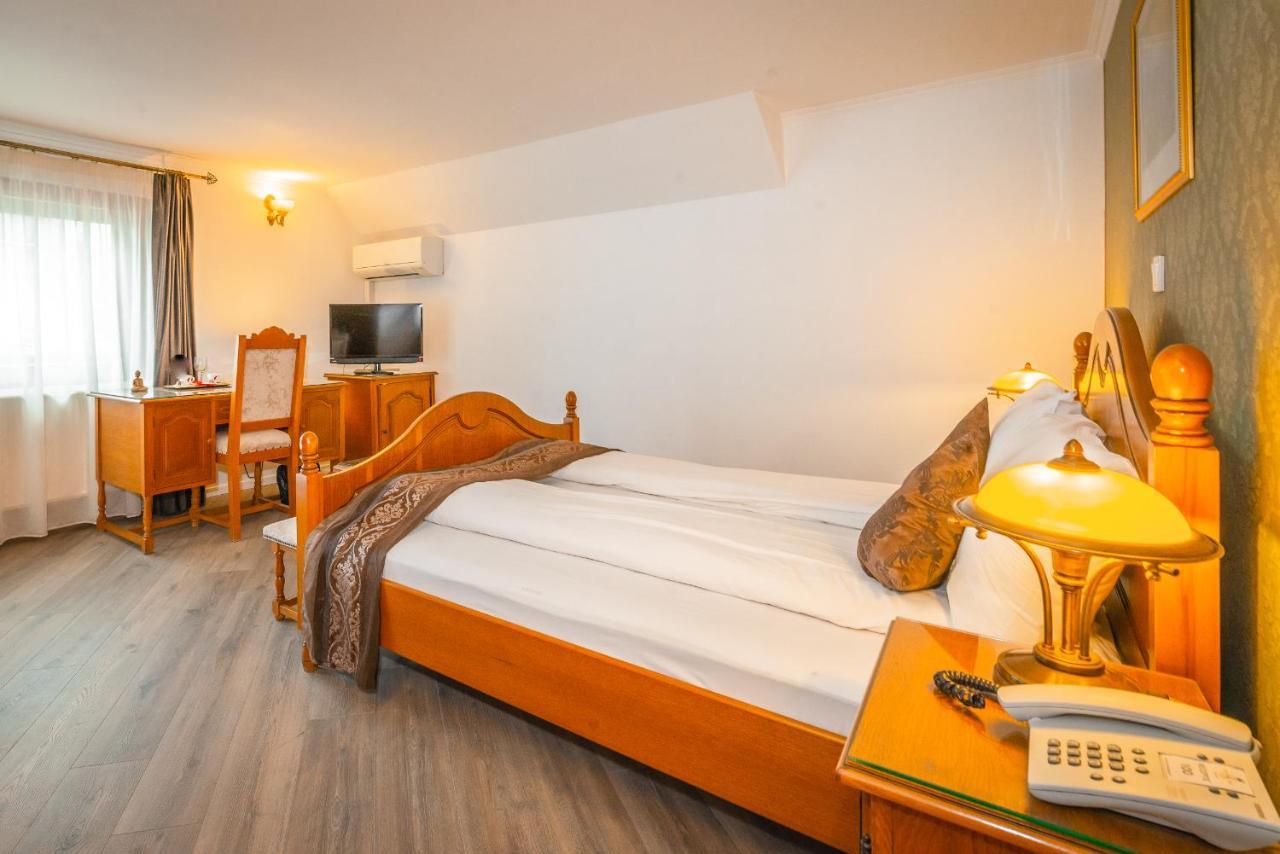 Hotel Korona Sighişoara Extérieur photo