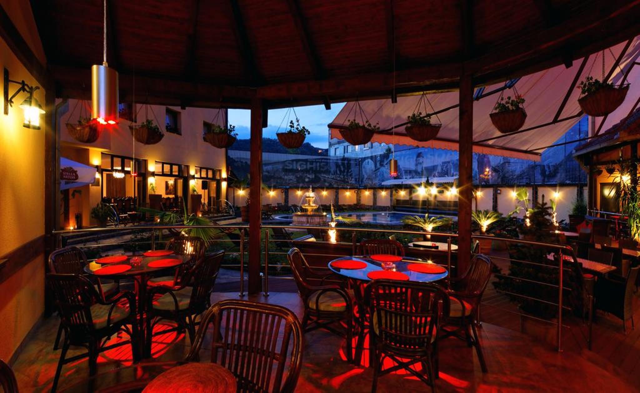 Hotel Korona Sighişoara Extérieur photo